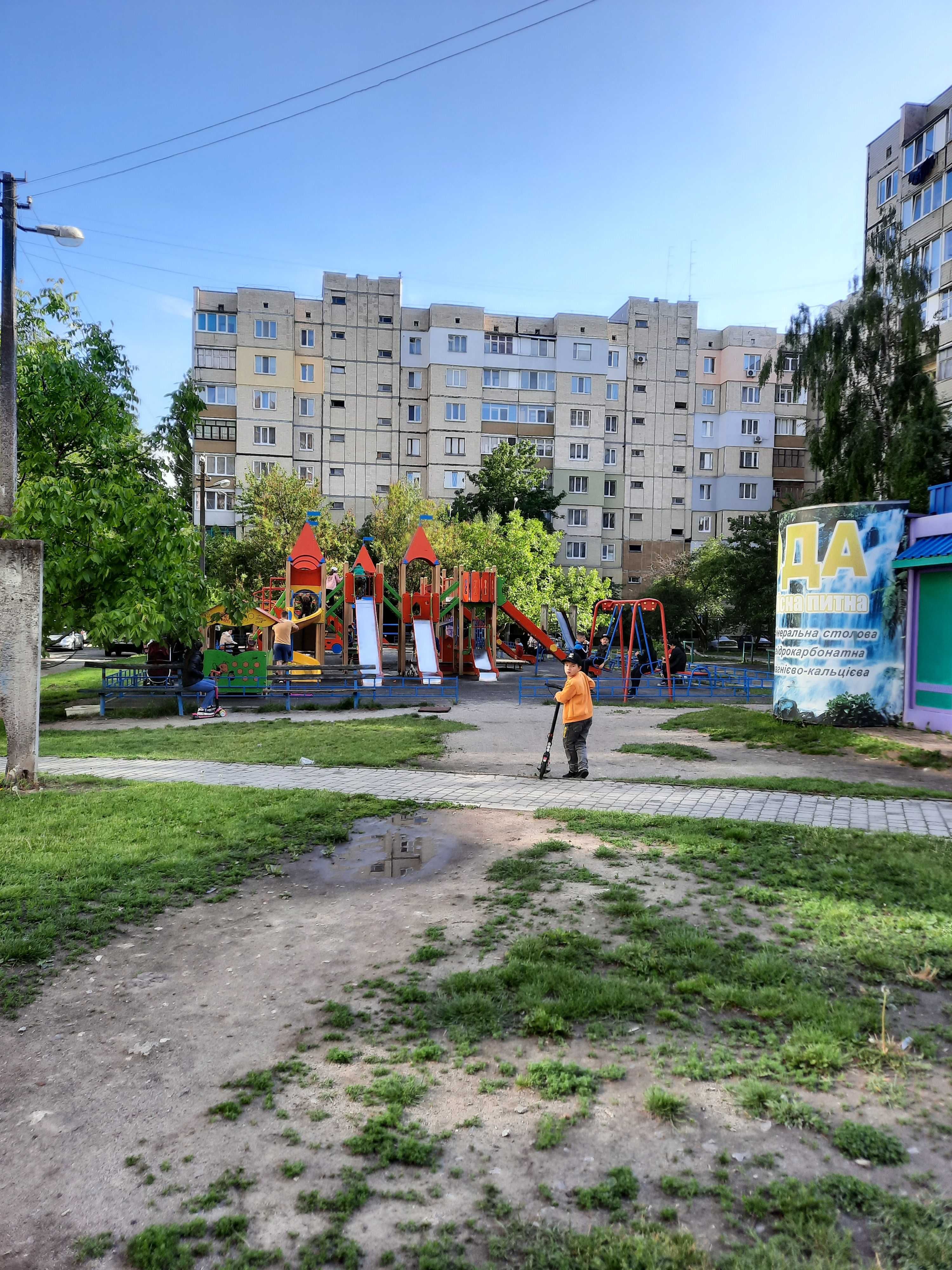 ПРОДАМ 1-кім кв-ру 50 кв.м. п-т Незалежності, 74 БІЛА ЦЕРКВА кредит