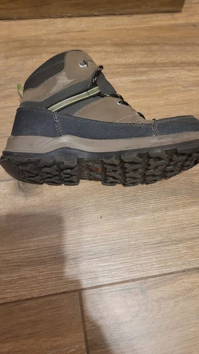 Buty trekkingowe quechua 37