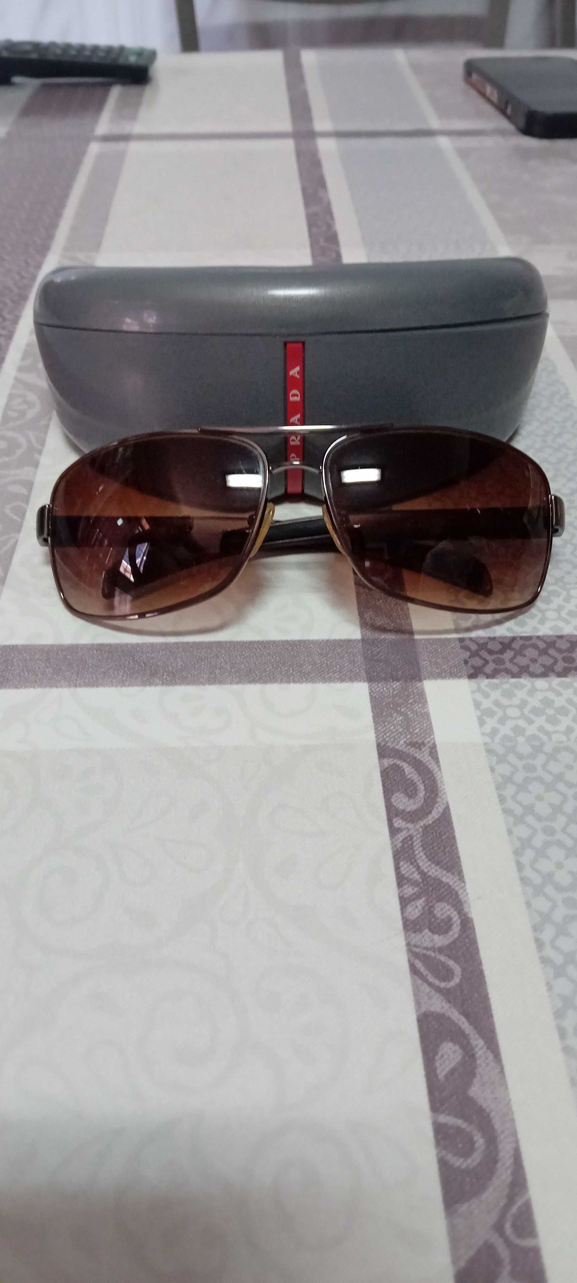 Óculo de sol Prada Sport
