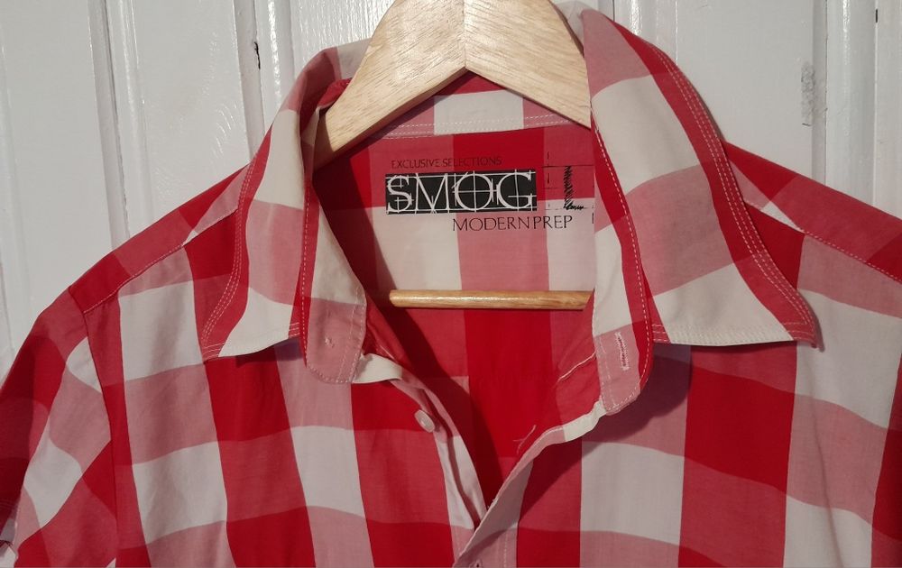 Męska koszula z krótkim rękawem w czerwono-białą kratę. Rozm. L