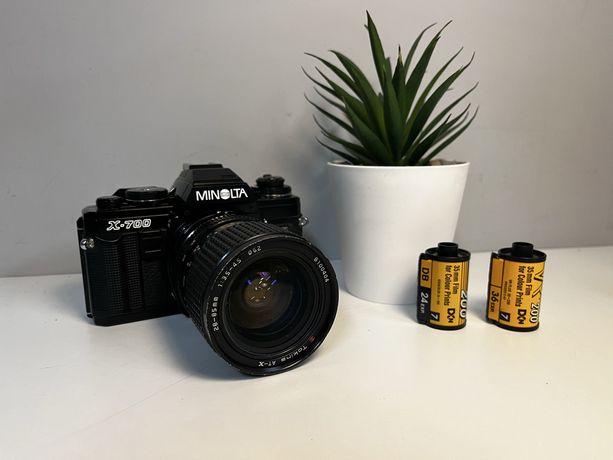 Minolta X-700 ,28-85mm f3.5-4.5 - aparat analogowy z kolekcji zadbany