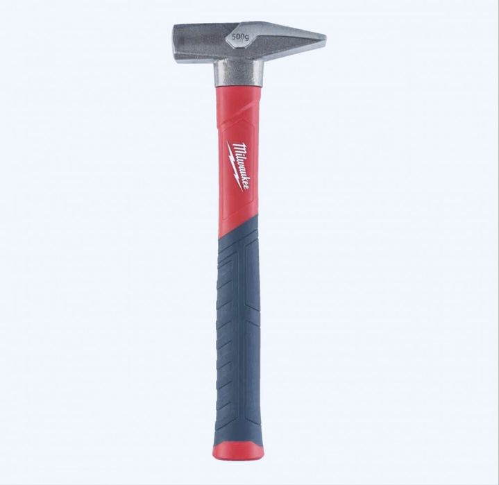 Молоток інженерний Milwaukee з рукояткою зі скловолокна