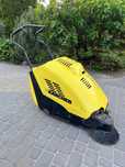 Karcher zamiatarka KSM 700