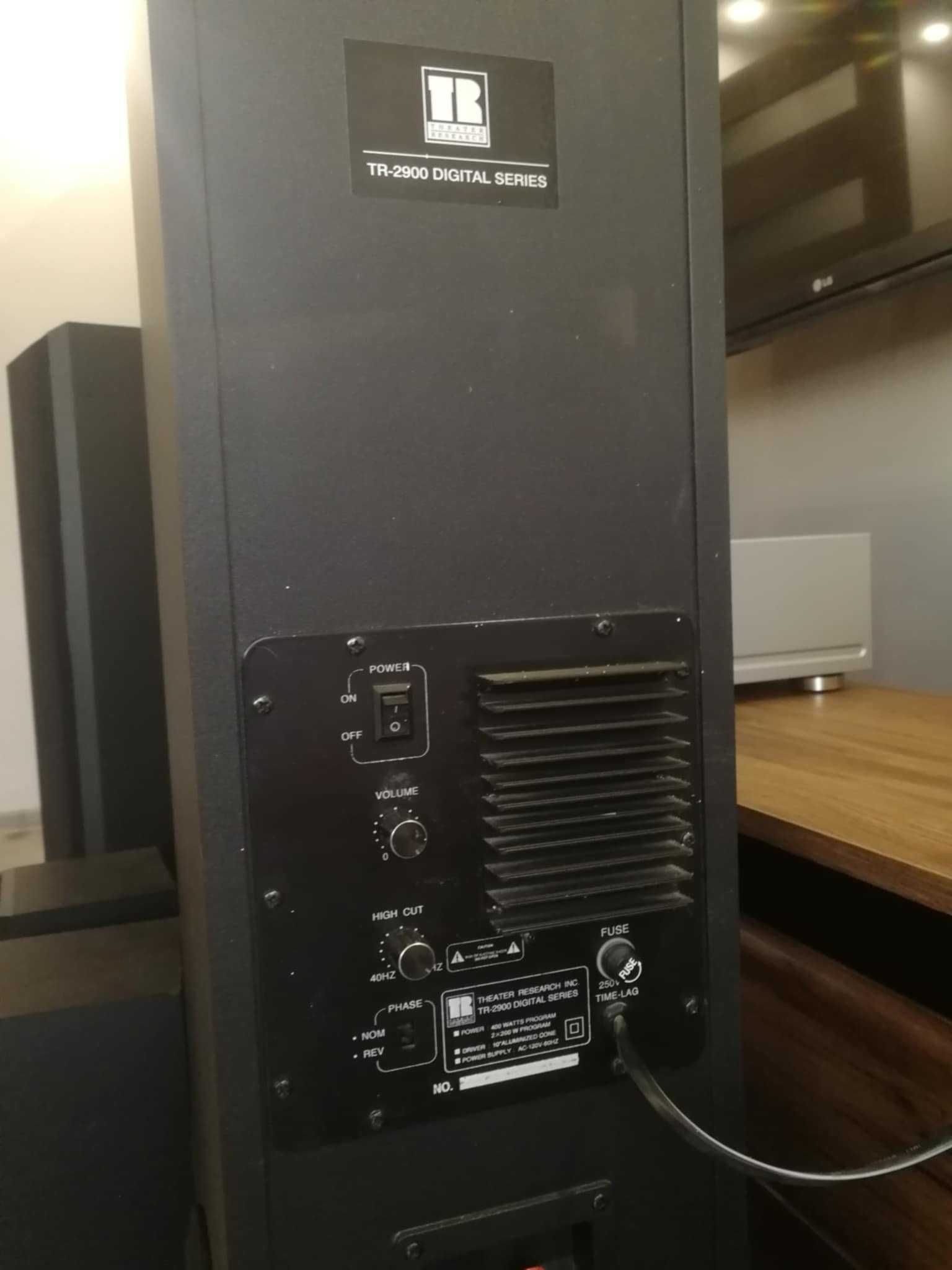 Kino domowe 5.1 + Amplituner Pioneer VSX-D514. 1400 W Subwoofer