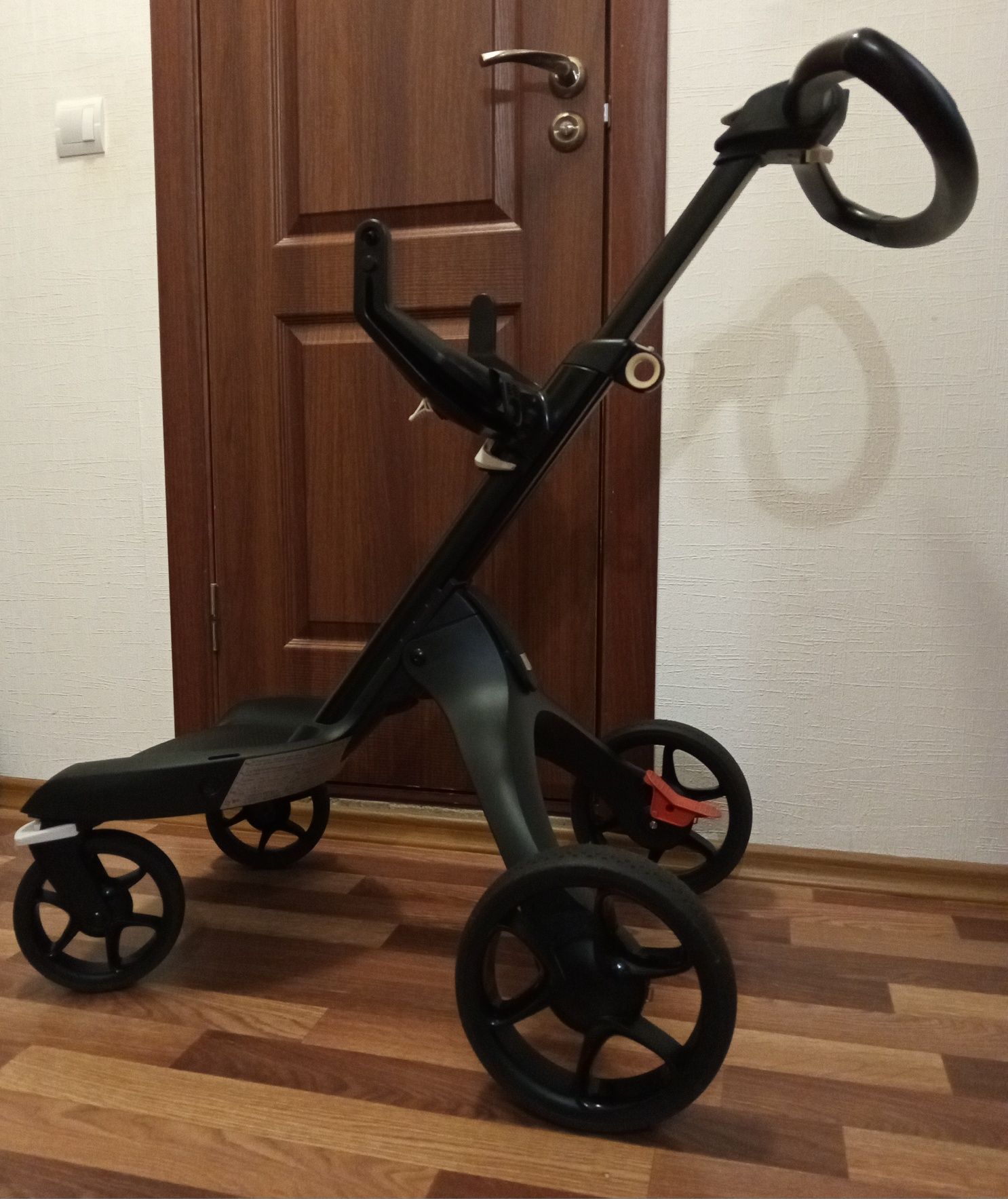 Stokke Xplory X V6 Нідерланди станина