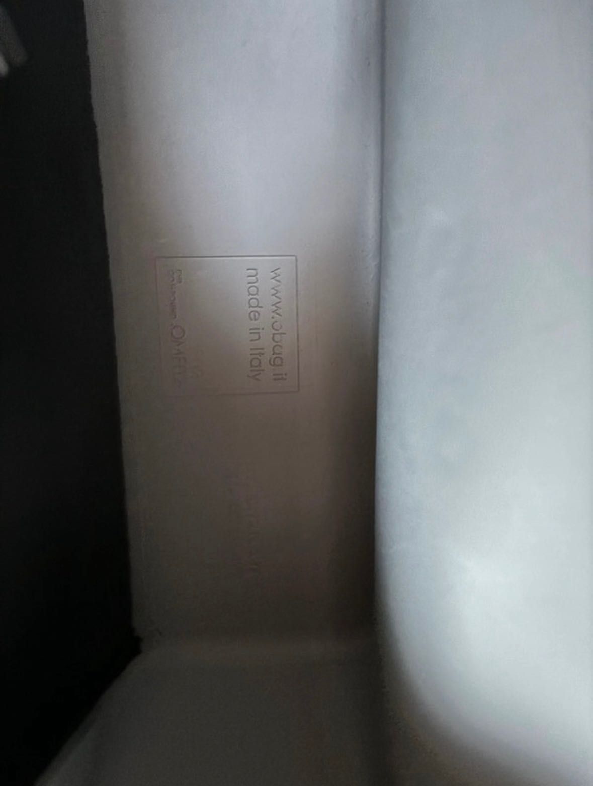 Torebka O bag w kształcie kuferka stan idealny