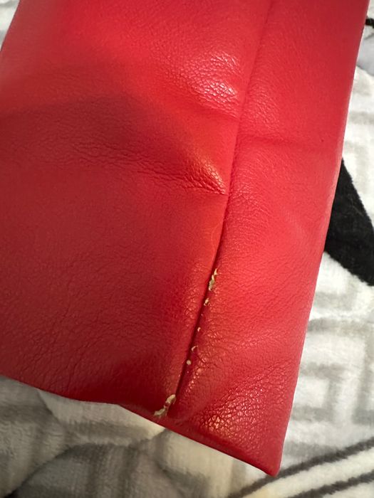 Косуха червона “Stradivarius”