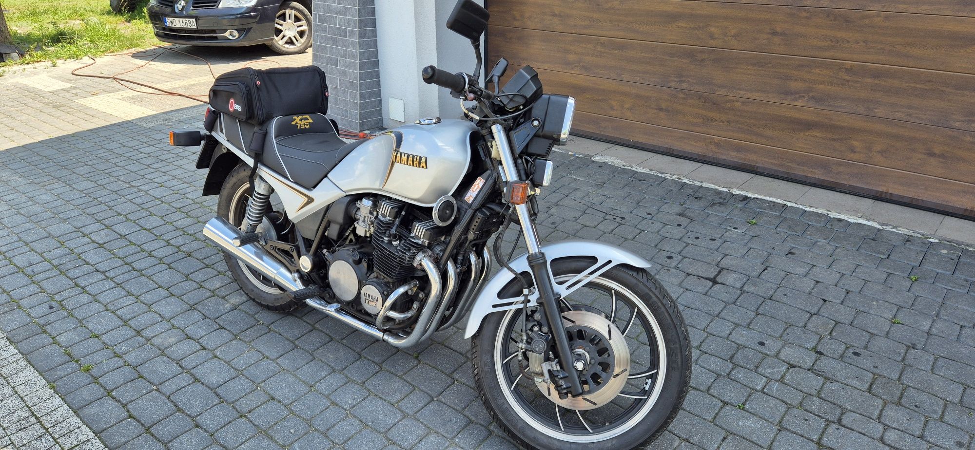 Yamaha X750 seca stan oryginał
