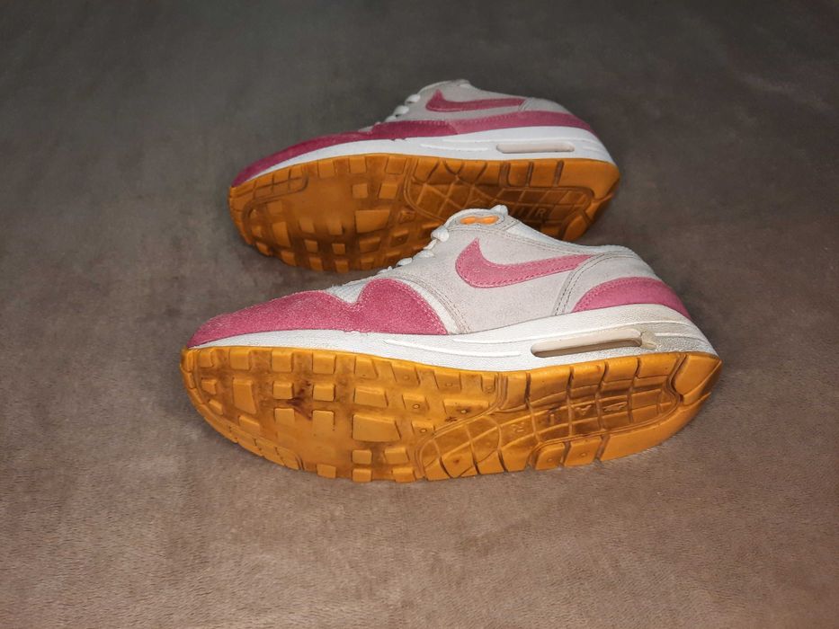 Кросівки Nike AIR Max 1 Essential Trainers Max 90 Рожеві Білі Замшеві