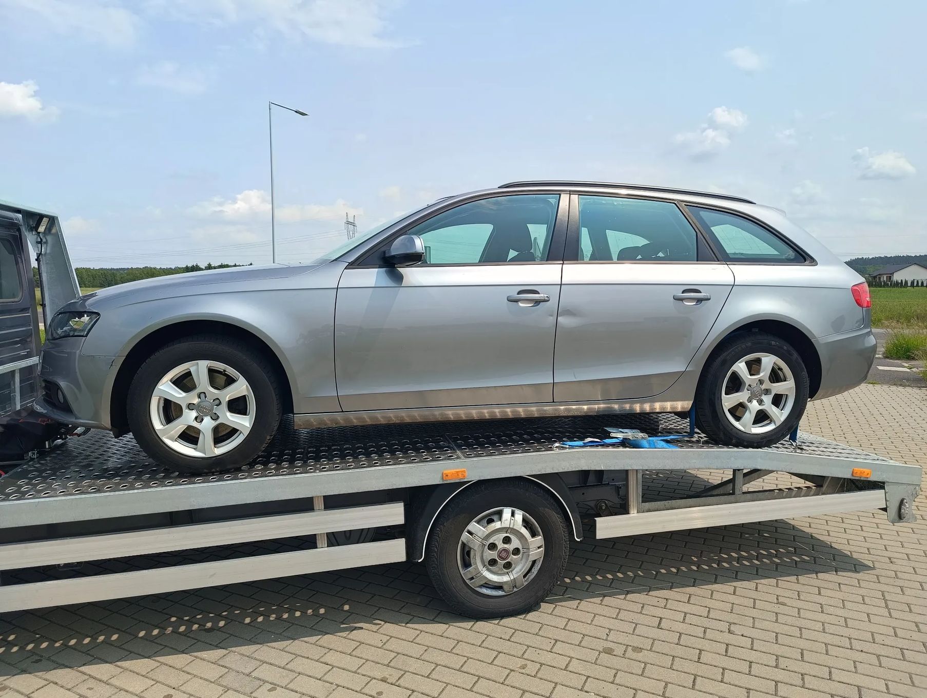 Audi A4 2009r tylko 118 tys km 1.8 benzyna