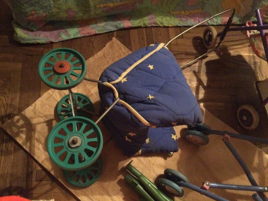Продам колясочку для куклы