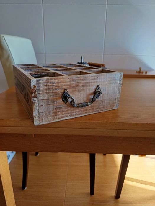 Caixa madeira para chá