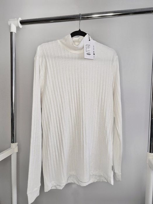 Чоловічий гольф білий розмір L Новий