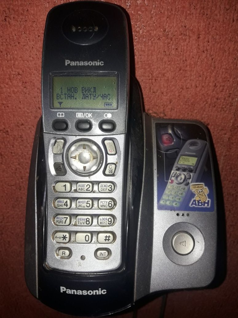 Телефон с радиотрубкой Panasonik KX TSA 124