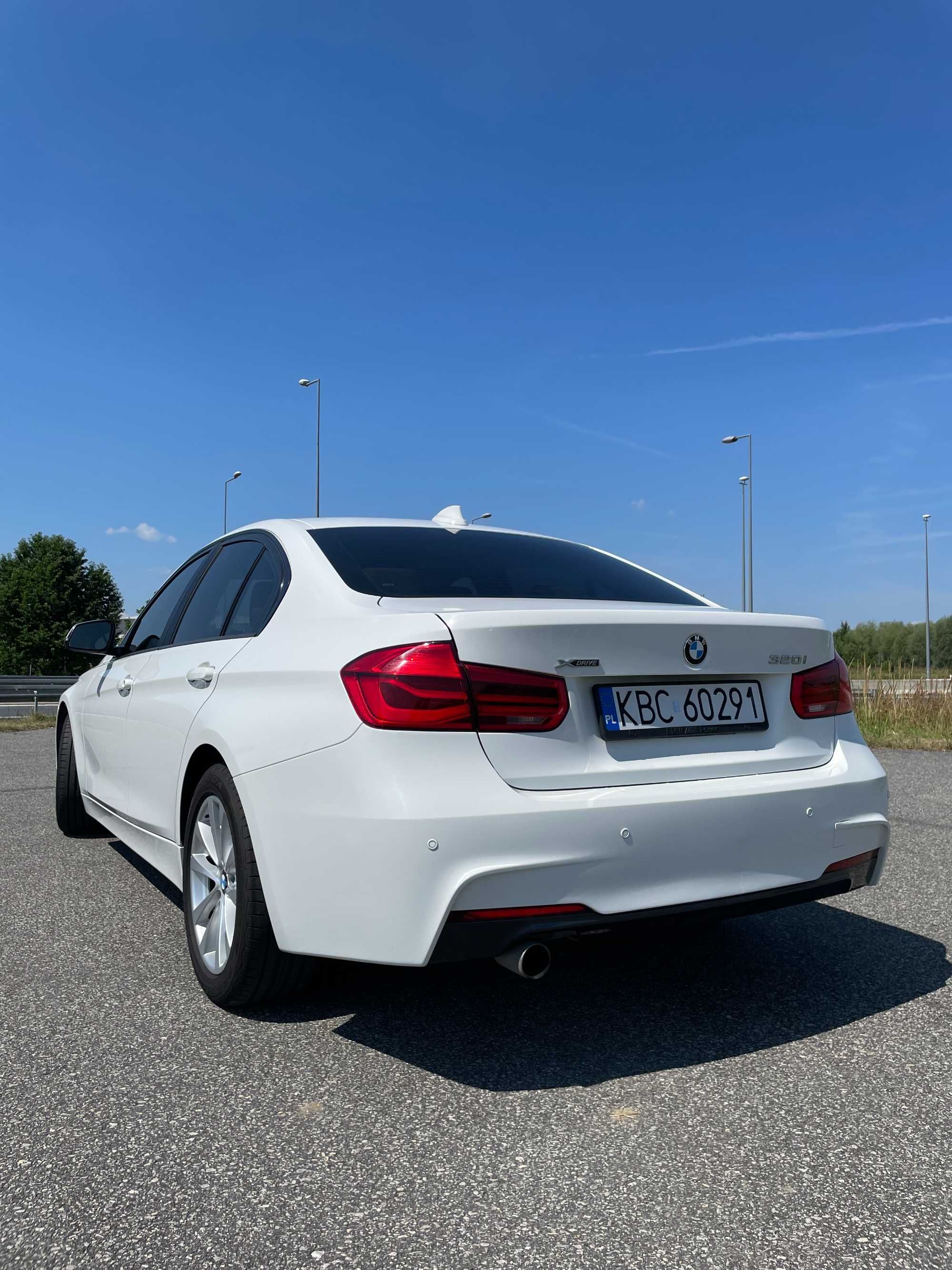 BMW Seria 3 F30 320i xDrive 184KM automat