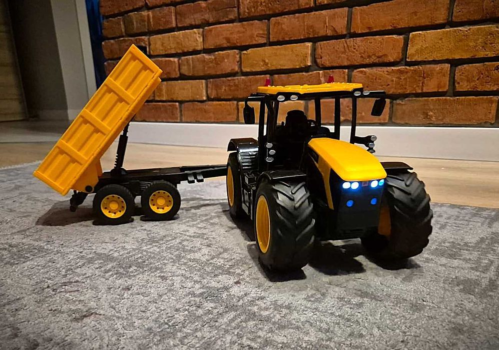 Traktor RC + przyczepa 1:16 - JCB E360-003