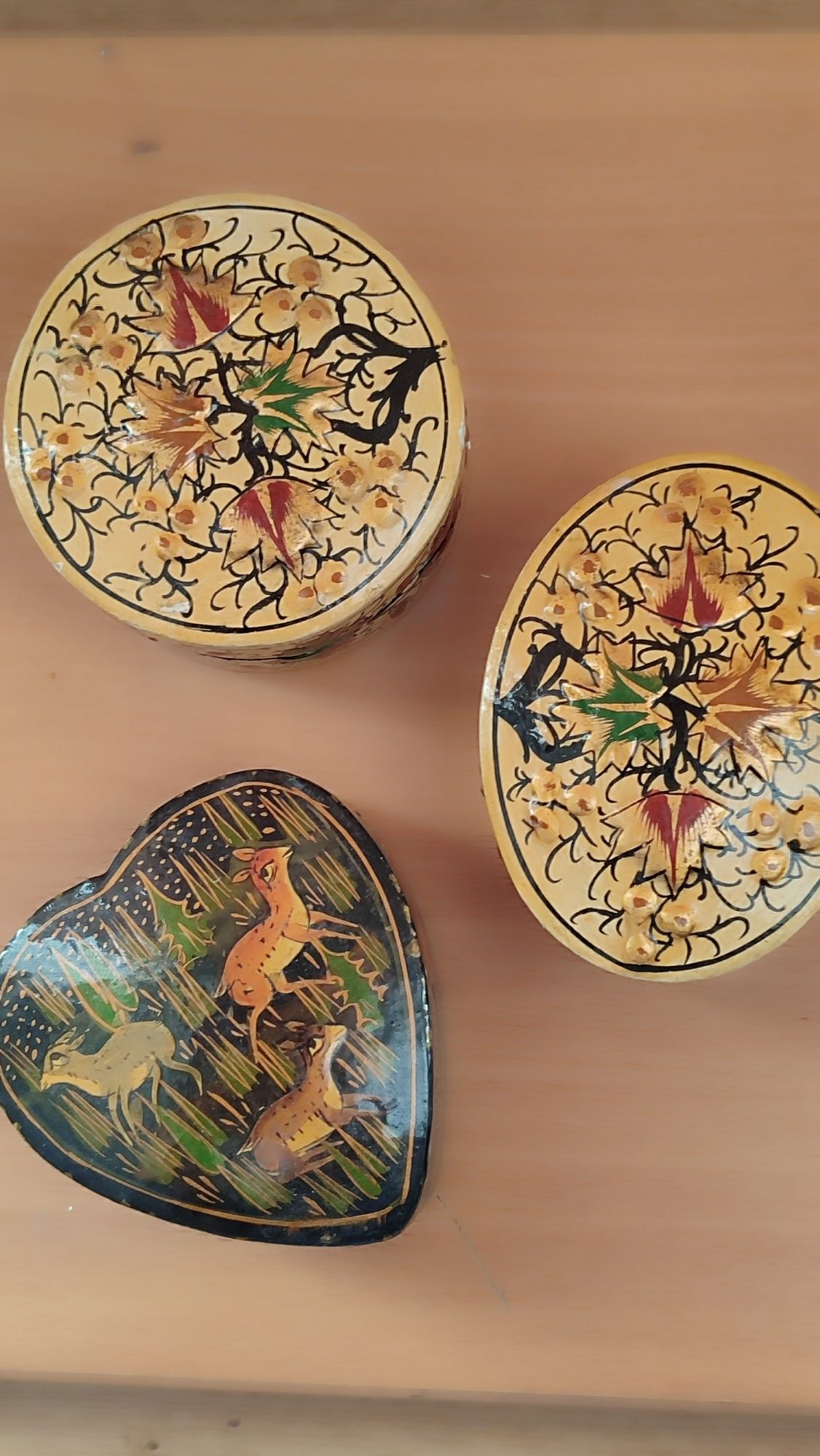 Шкатулки для ювелірних виробів