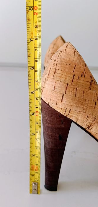 Sapatos de salto alto compensado, em cortiça, 35, made in Portugal