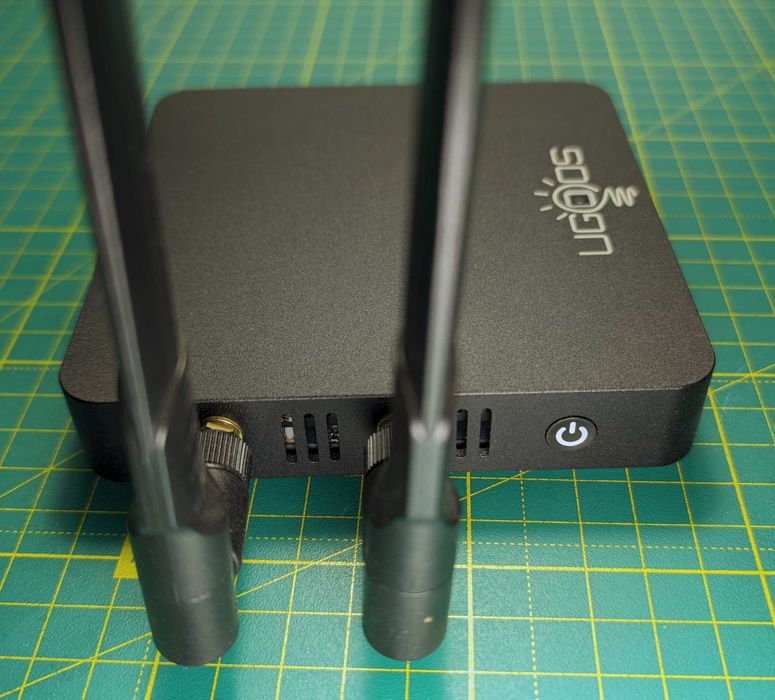 TV-Box Ugoos AM6 Plus 4/32. Смарт ТВ Медиа приставка Android Smart TV