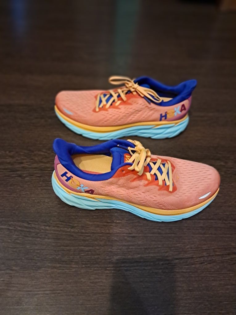 Кросівки Hoka Clifton 8.       44 р     28см