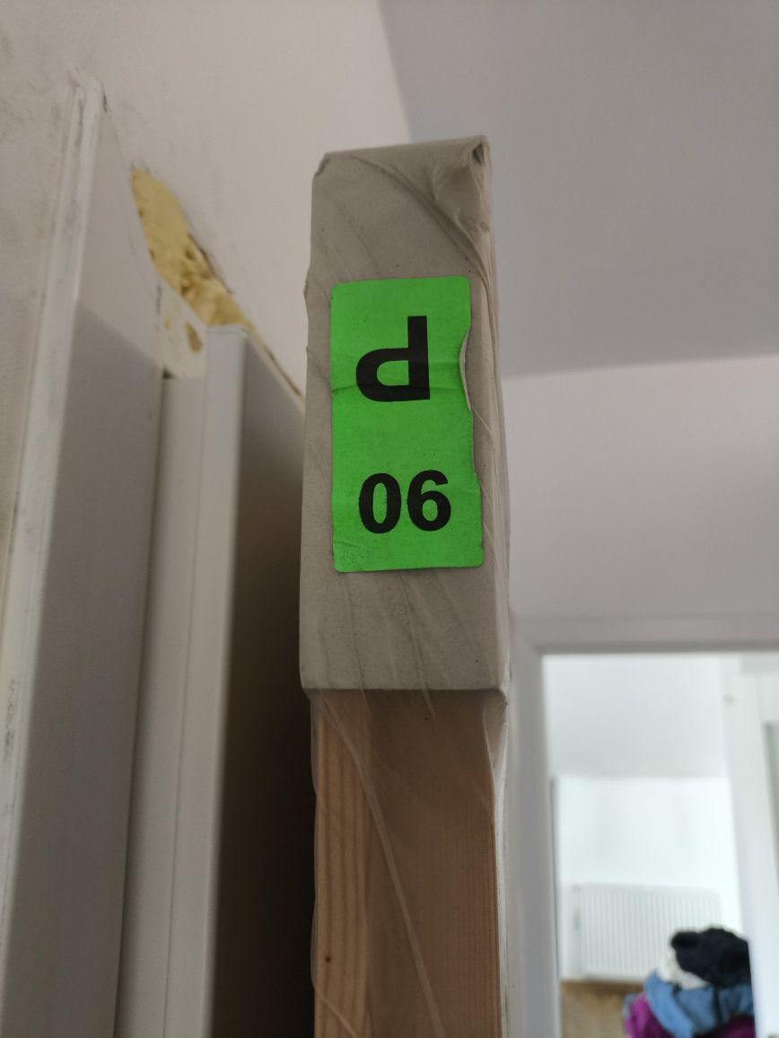 Drzwi wewnętrzne 90 prawe