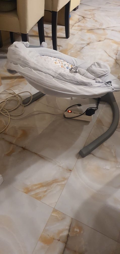 Bujaczek elektroniczny Kinderkraft.