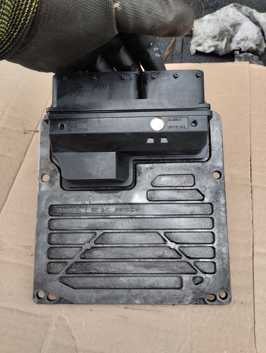 Блок керування двигуном Mercedes W203 C180 1.8K 2007 рр. A2711536179