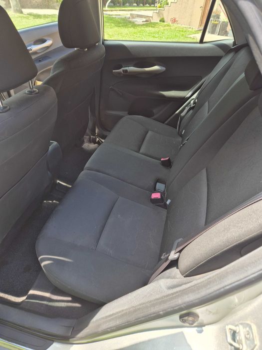 Samochód Toyota Auris