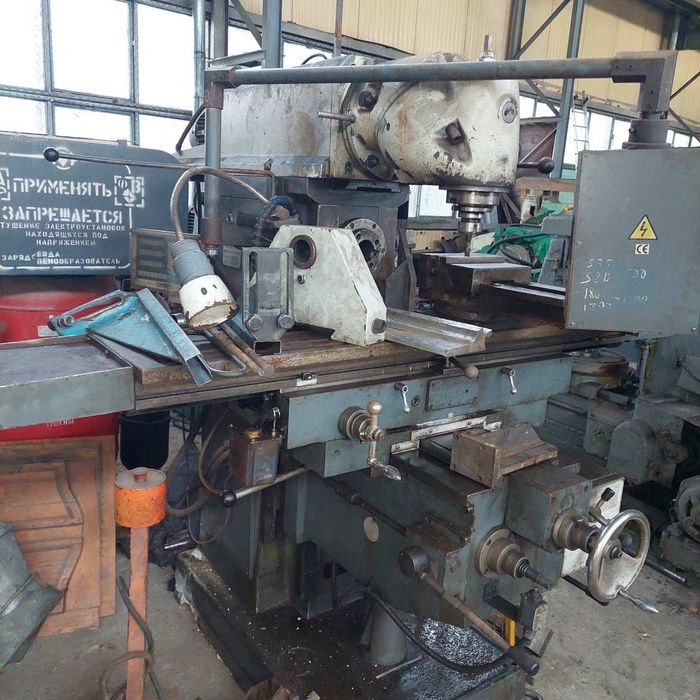 6Р83Ш Верстат універсально-фрезерний FDB Maschinen UF 200