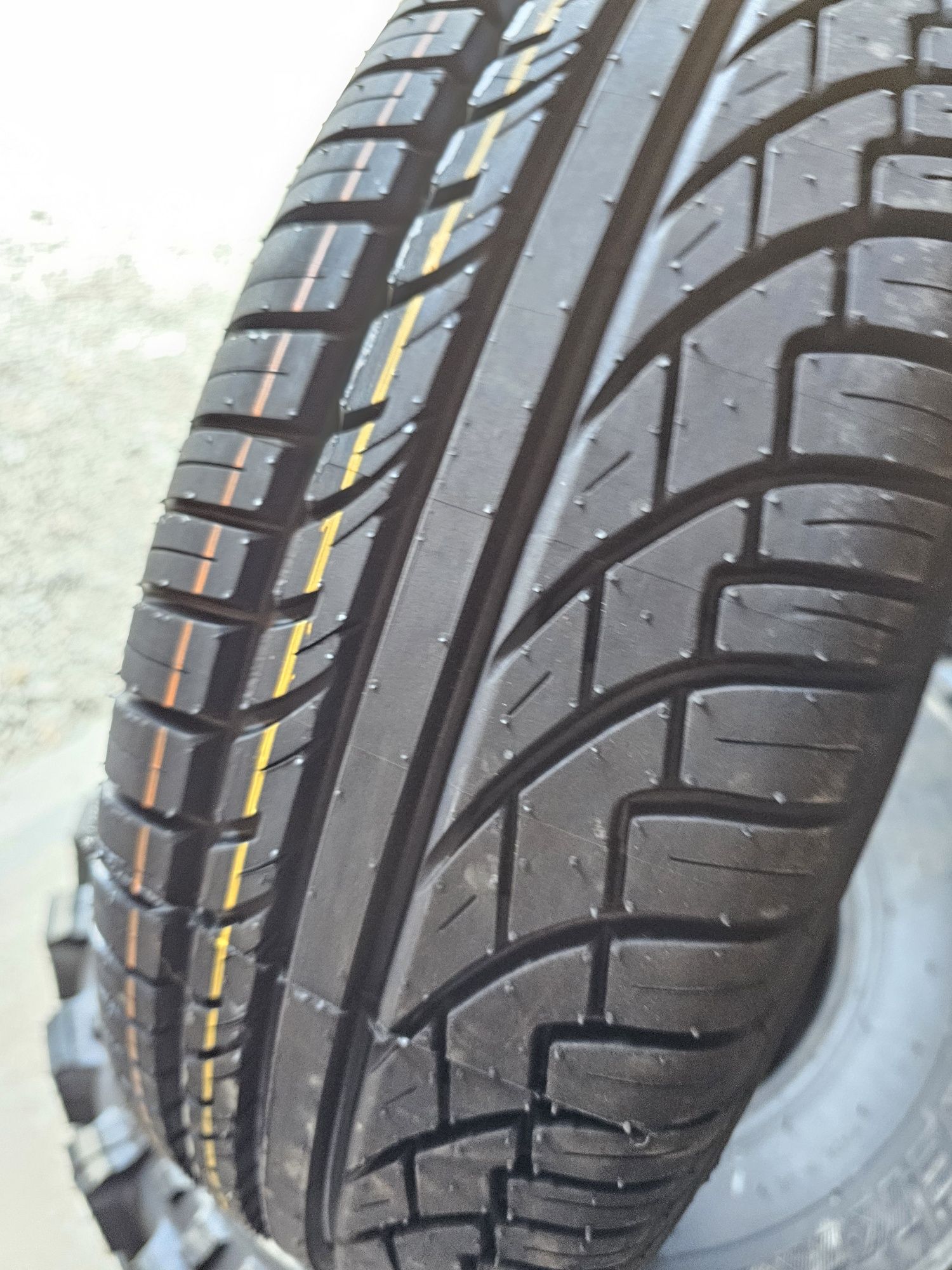 Opony bieżnikowane 195/65 R15 Prime Wzór Michelin