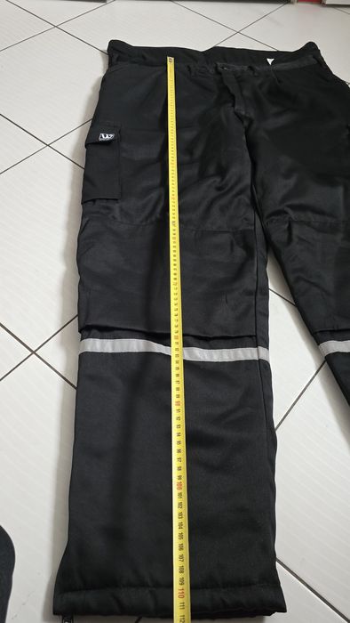 Spodnie zimowe robocze męskie rozmiar XL jak nowe