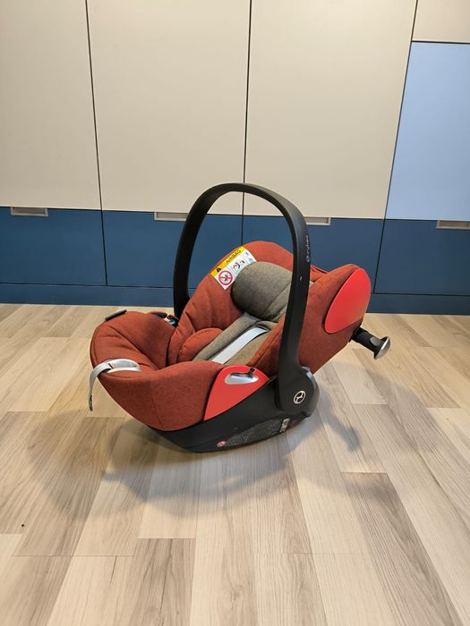 Fotelik Cybex Cloud z bazą