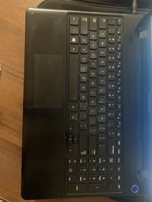 Ноутбук Samsung. Для работы или онлайн обучения