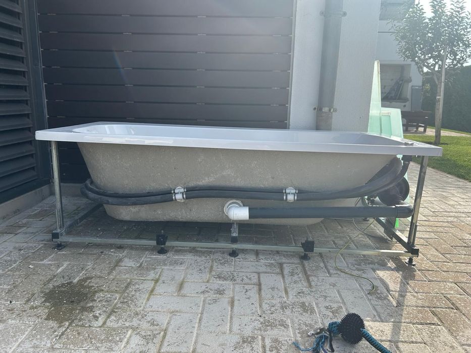 Banheira de hidromassagem - Aceito propostas