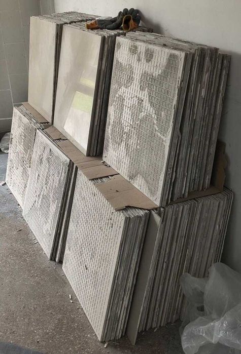 Плитка б/в  керамограніт полірований