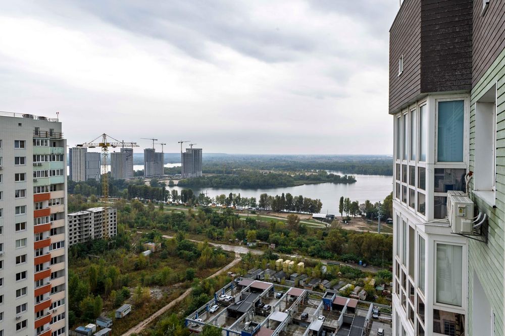 Видова 3-кімнатна квартира 85  м² з якісним ремонтом ЖК Патріотика