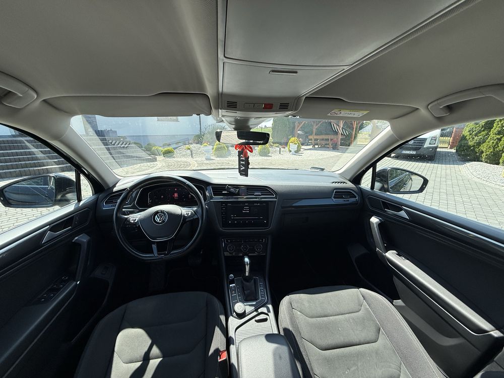 Volswagen Tiguan Allspace 2.0 TDI R-Line 7 osobowy 1 własciciel
