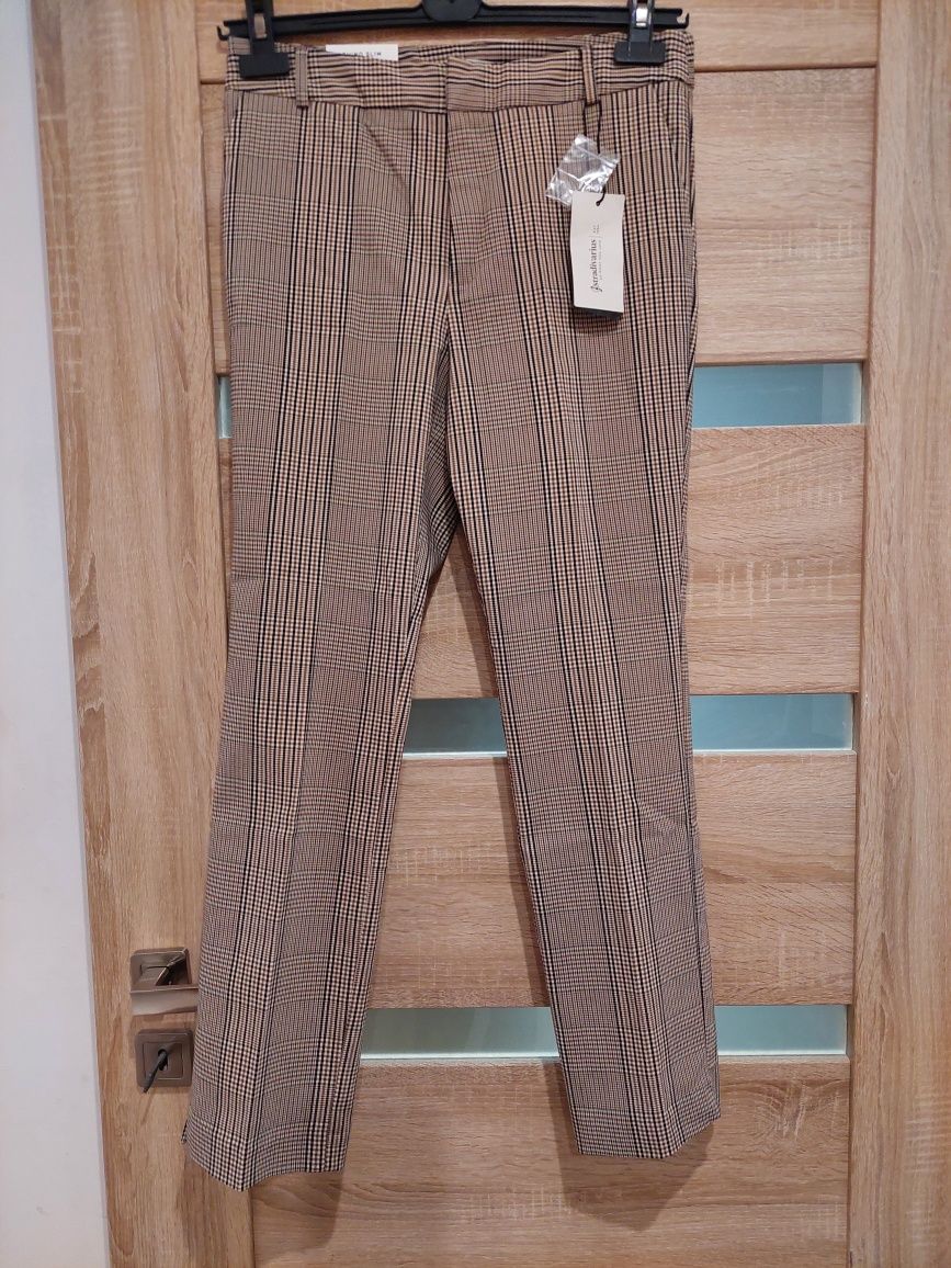 Spodnie damskie Stradivarius rozm.40
