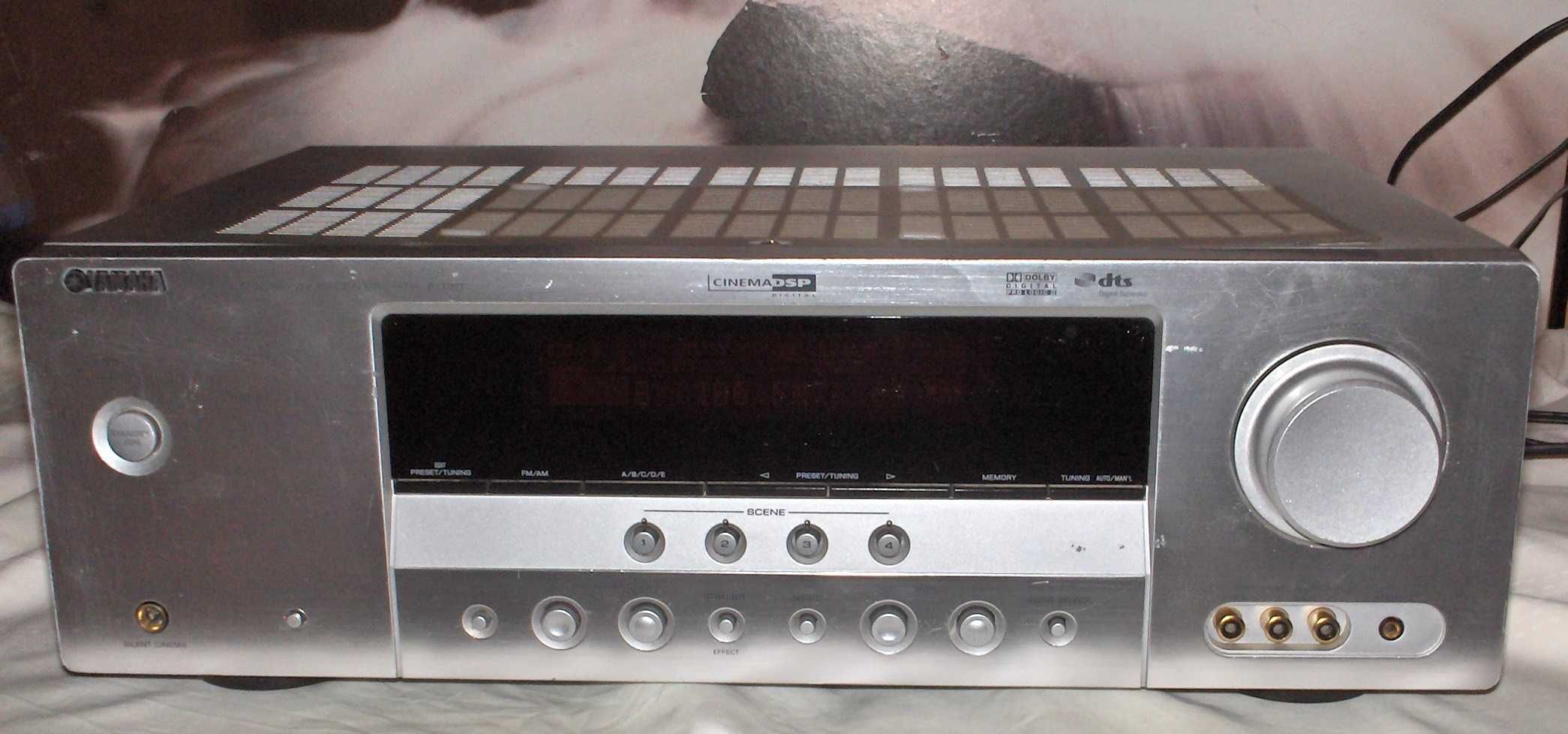 Amplituner YAMAHA HTR 6030