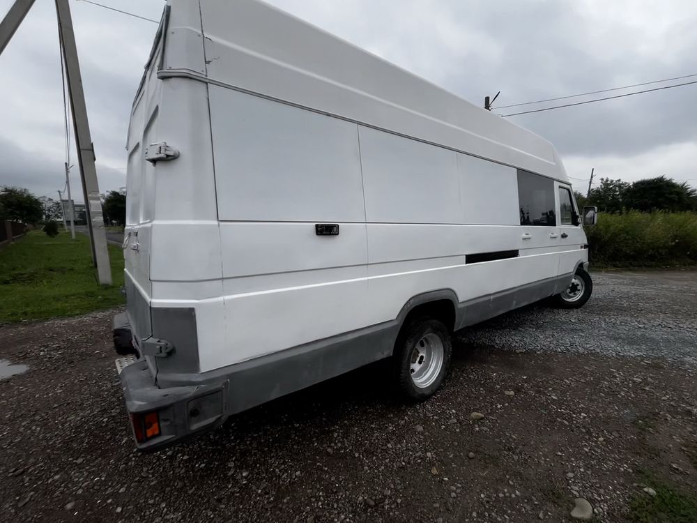 IVECO Daily 2.8 Turbo | Грузопасажир | Макс. база | Спарка
