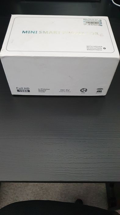 Projektor na sprzedaż Mini Smart Projector