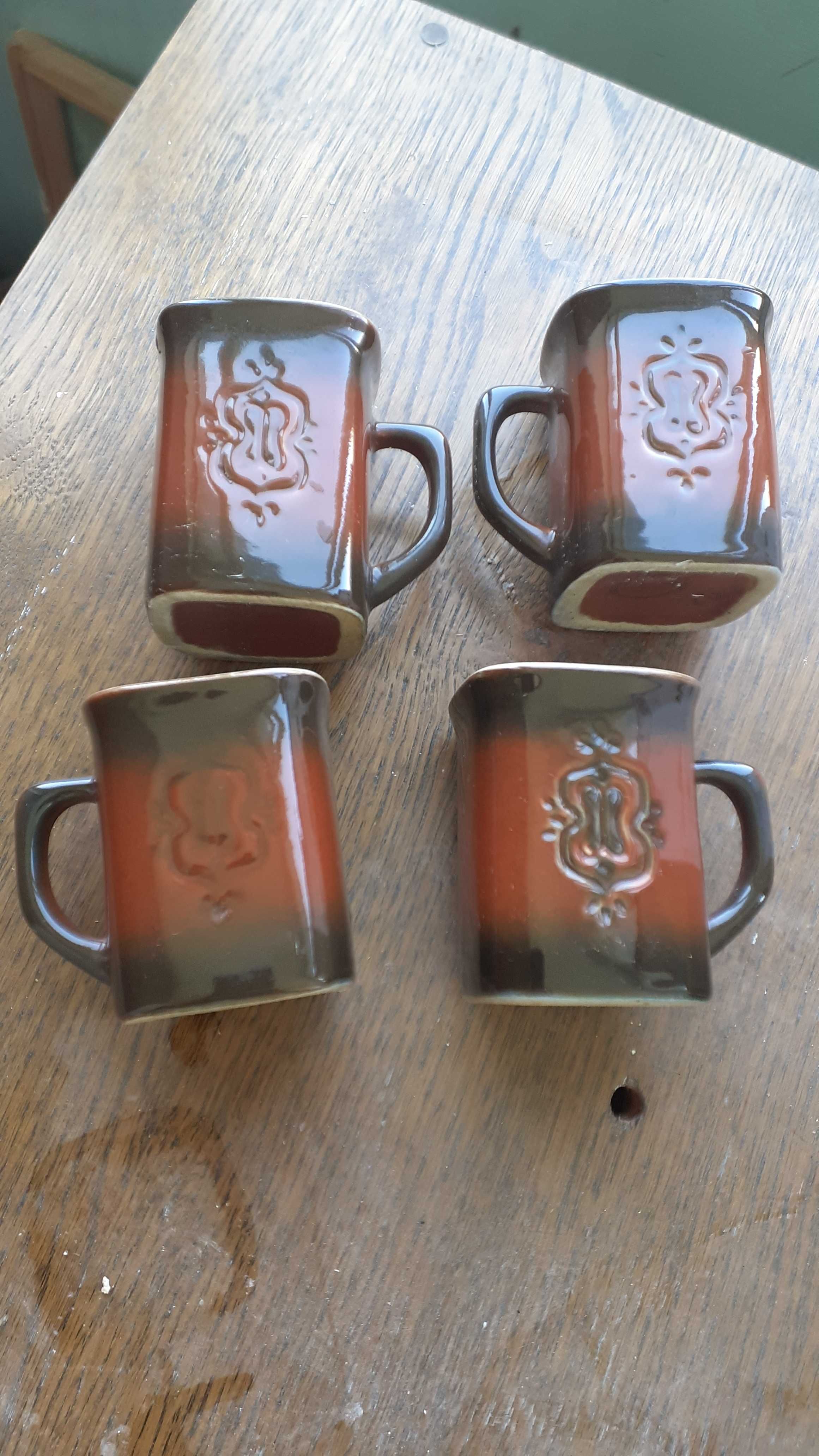 Керамічні кавові чашки