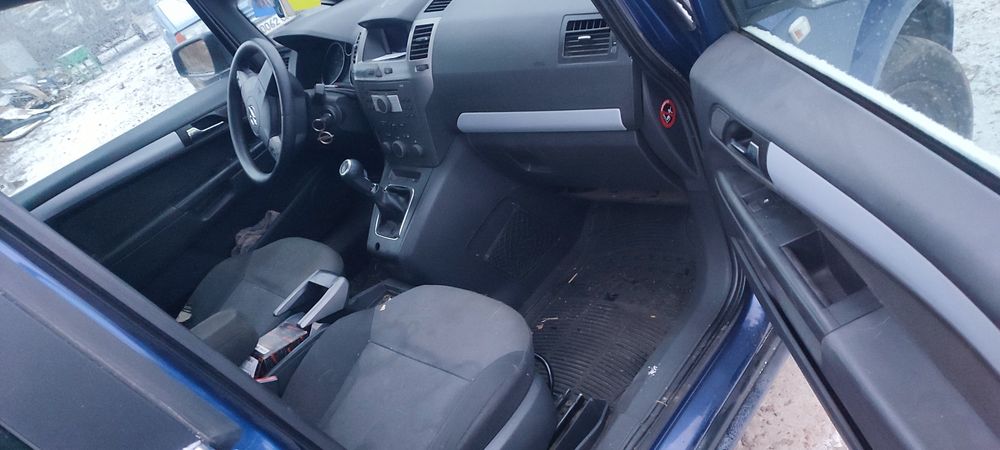 Разборка Opel Zafira B 1.9 CDTI розборка шрот Опель зефира б