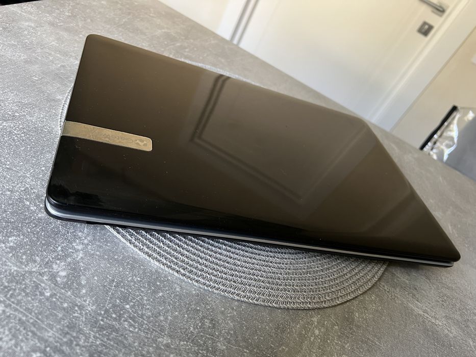 Ноутбук Acer для учебы, работы