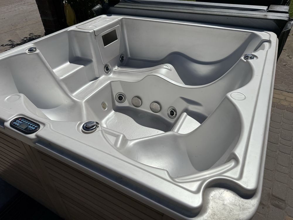 Jacuzzi balia spa mini basen sprawne super okazja