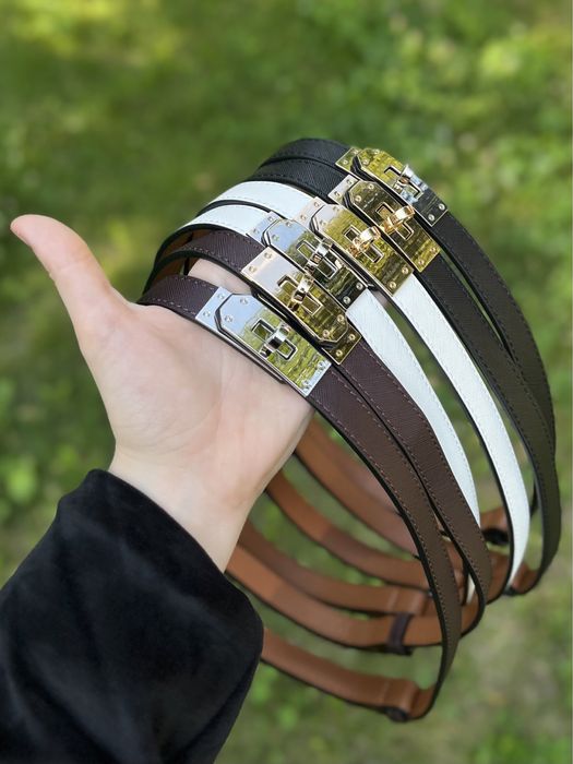 Женский трендовый недорогой ремень с замочком / жіночий вузький ремінь