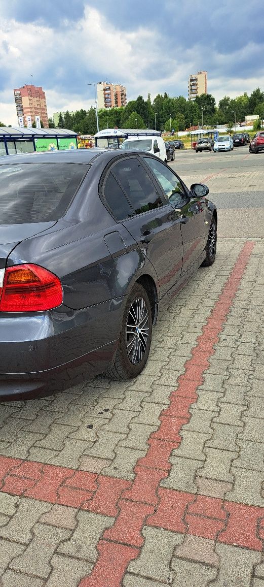 sprzedam BMW E90