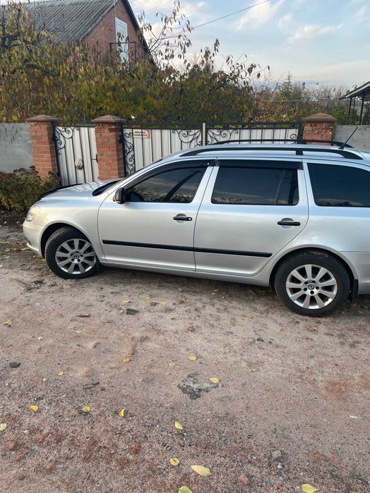 продам автомобіль шкода а5