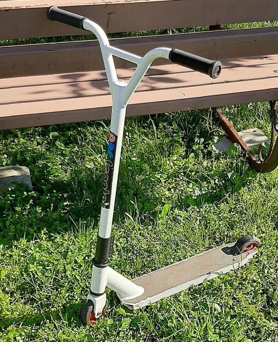 Самокат трюковий