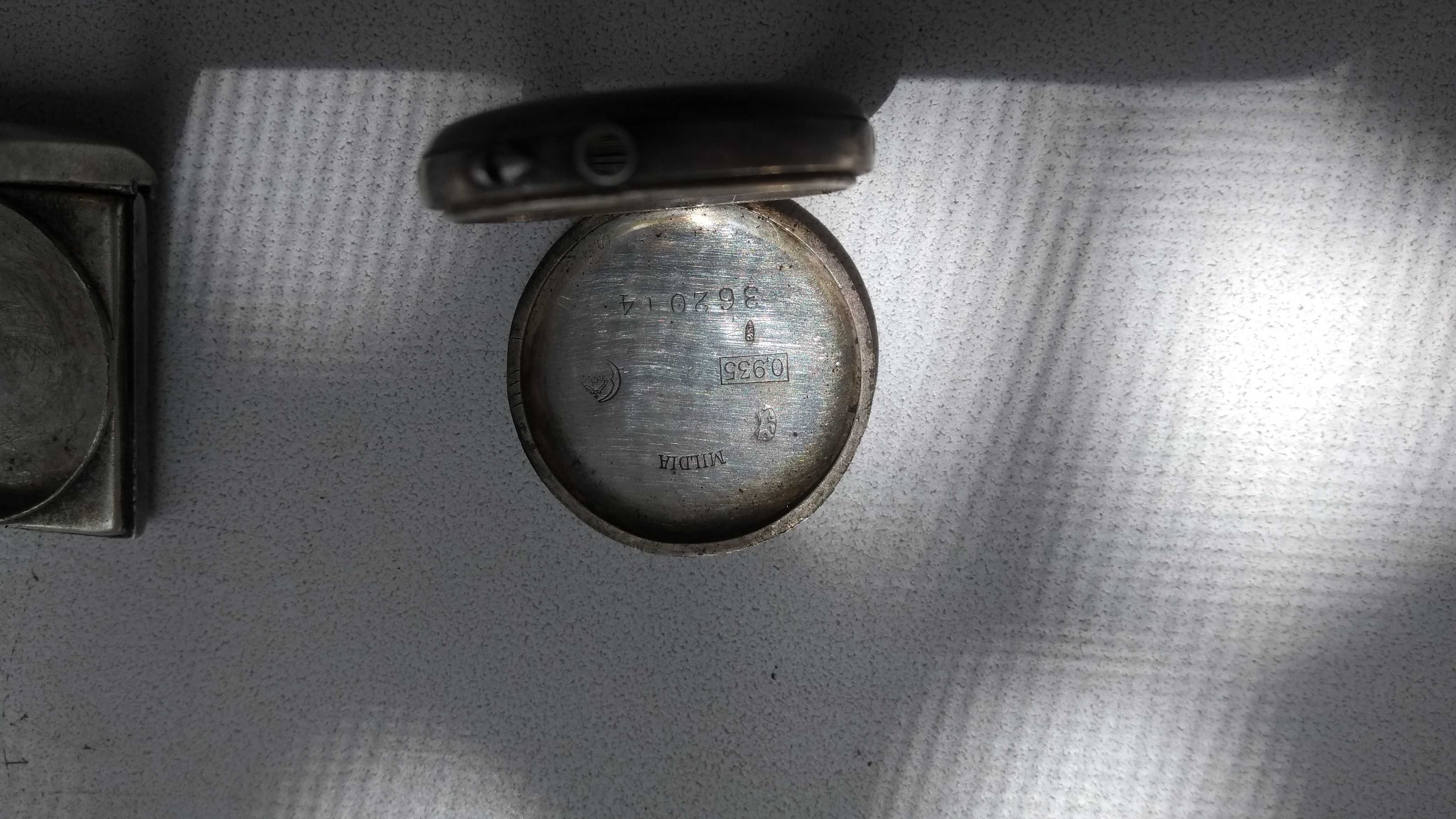 Корпуса серебро старинные 4 штуки часы